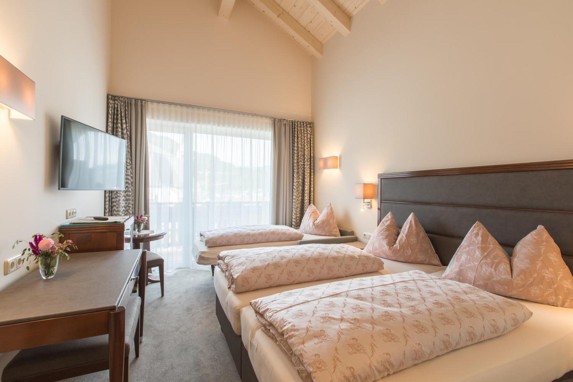 Hotel Niederreiter Maria Alm am Steinernen Meer Luaran gambar